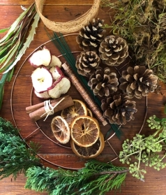 Christmas door wreath kit